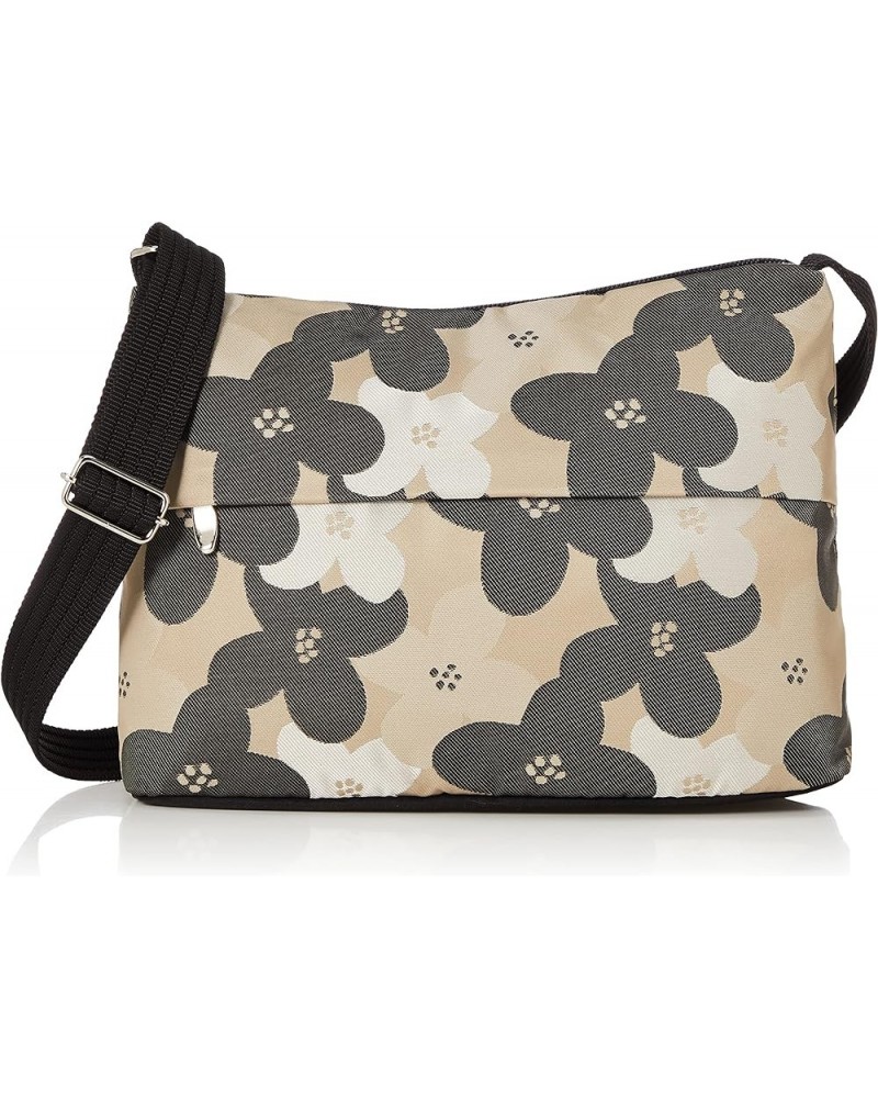 Casual Black $31.79 Crossbody Bags