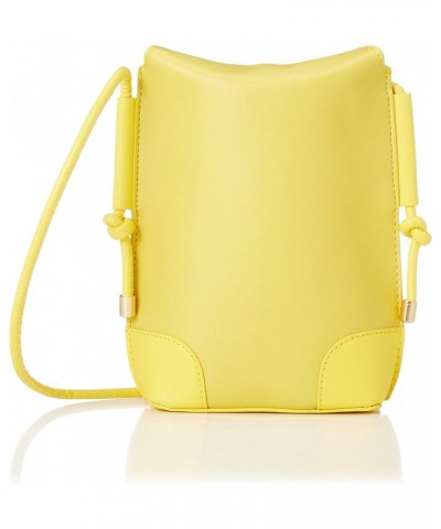 Trends Yelow $17.97 Shoulder Bags