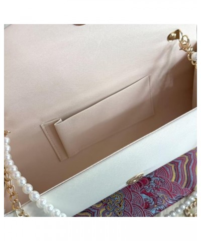 Woman Chinese style Chinese clutch bag Silk banquet clutch White $67.65 Evening Bags