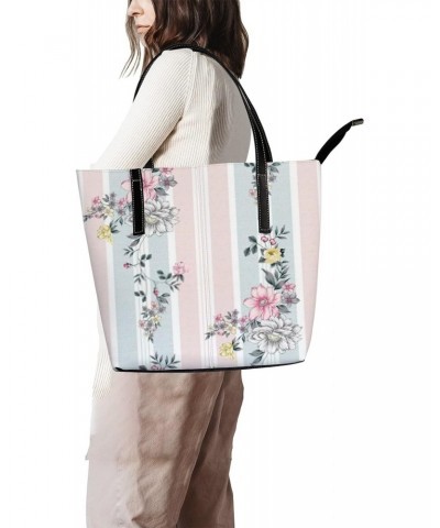 Fashionable women's handbag tote bag, Seamless Flower and Stripesprinted shoulder bag is light and durable $22.87 Shoulder Bags